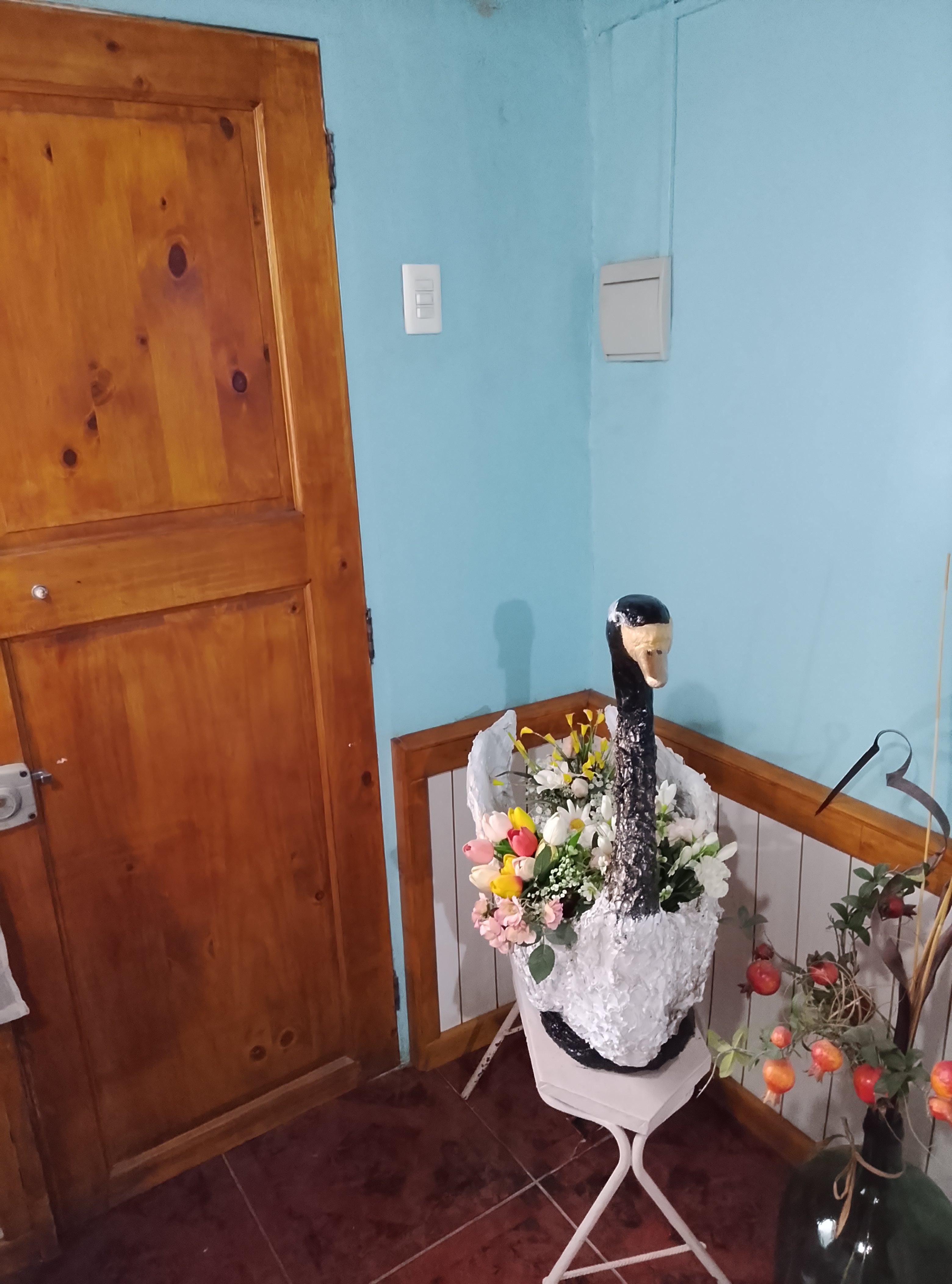 Cisne Decorativo Artesanal Porta Flores – Gran Formato